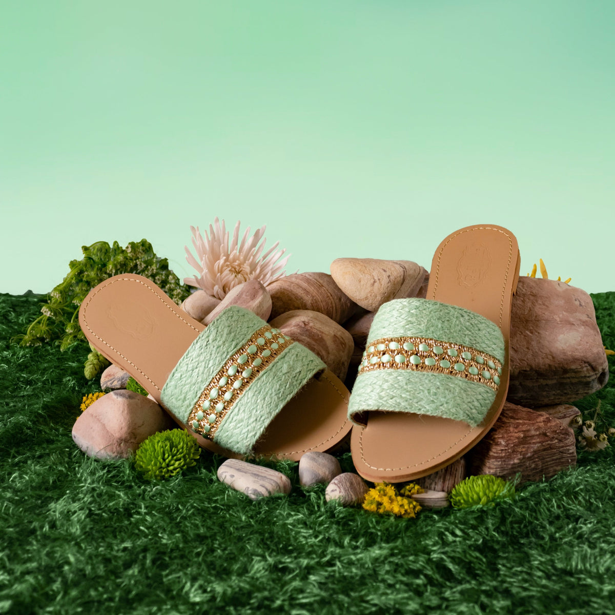 Mint slippers 2025