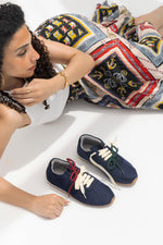 Luna Lace Navy sneakers