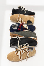 Luna Lace Beige sneakers