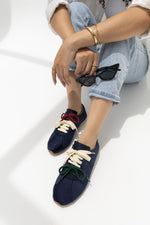 Luna Lace Navy sneakers