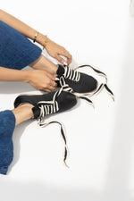 Luna Lace Black sneakers