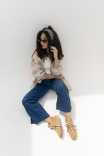 Luna Lace Beige sneakers