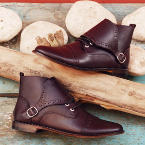 Brogue Buckled Strap Burgundy