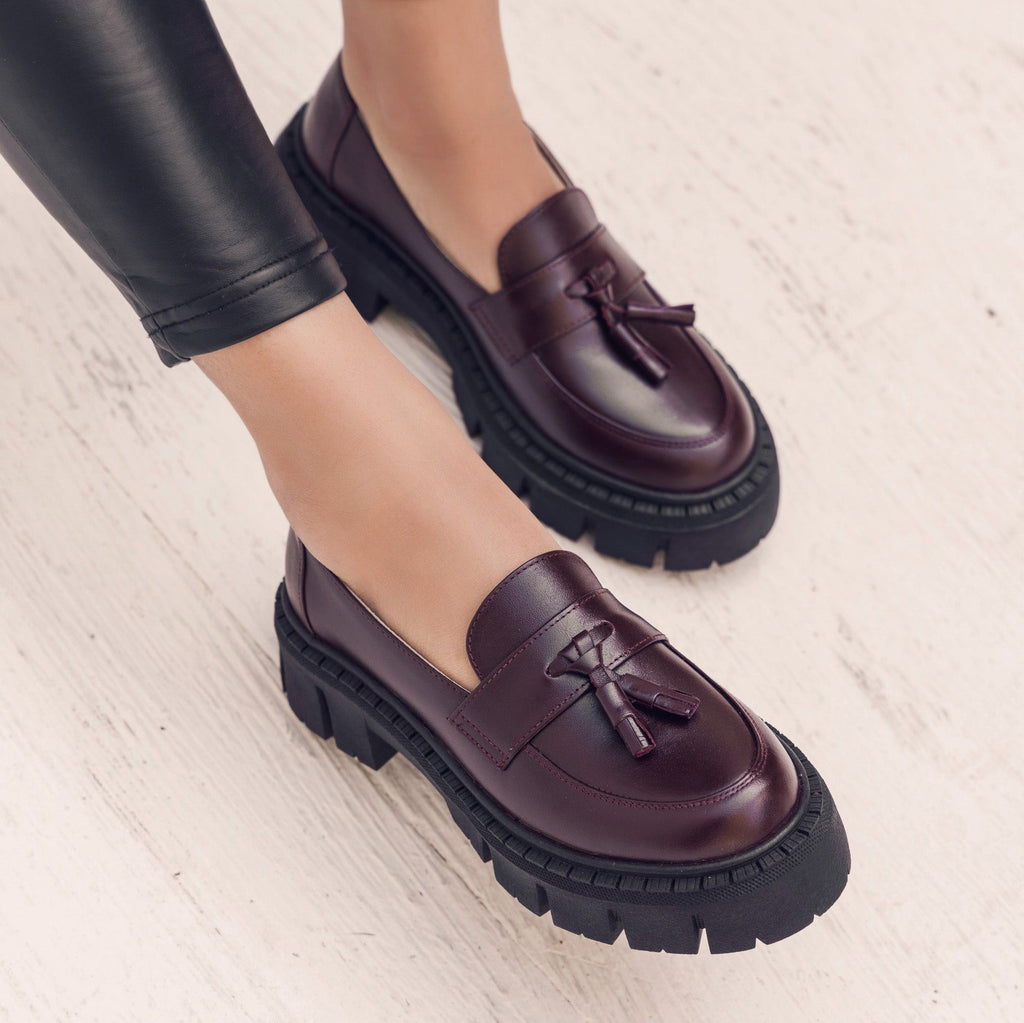 Tasseled Loafers Burgundy Leather