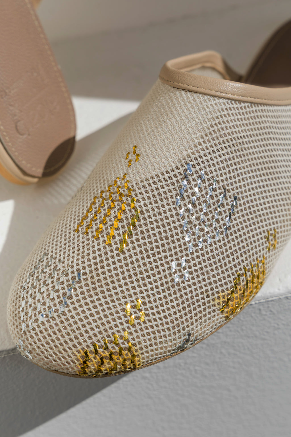 Round Tally Mules Beige