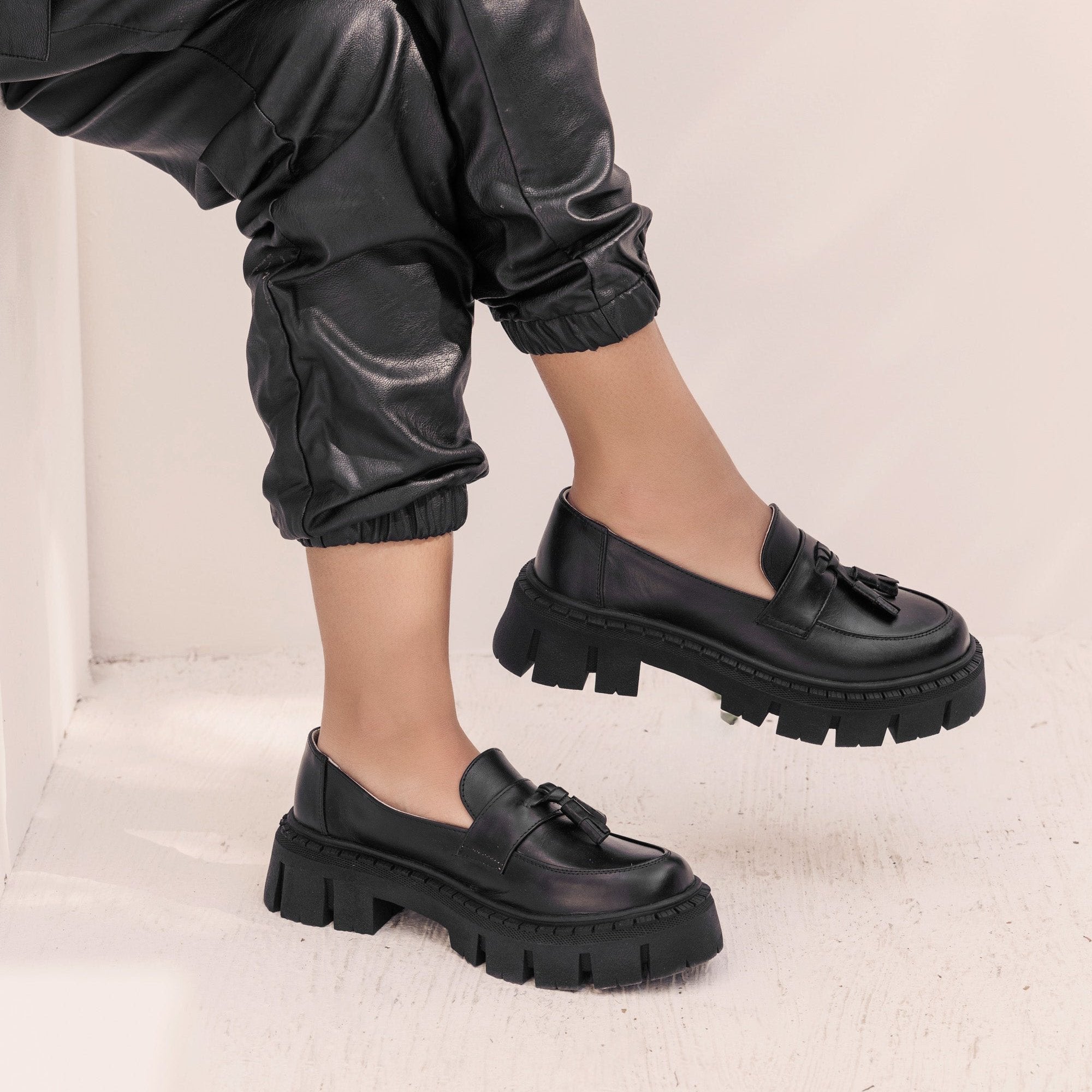 Tasseled Loafers Black Leather