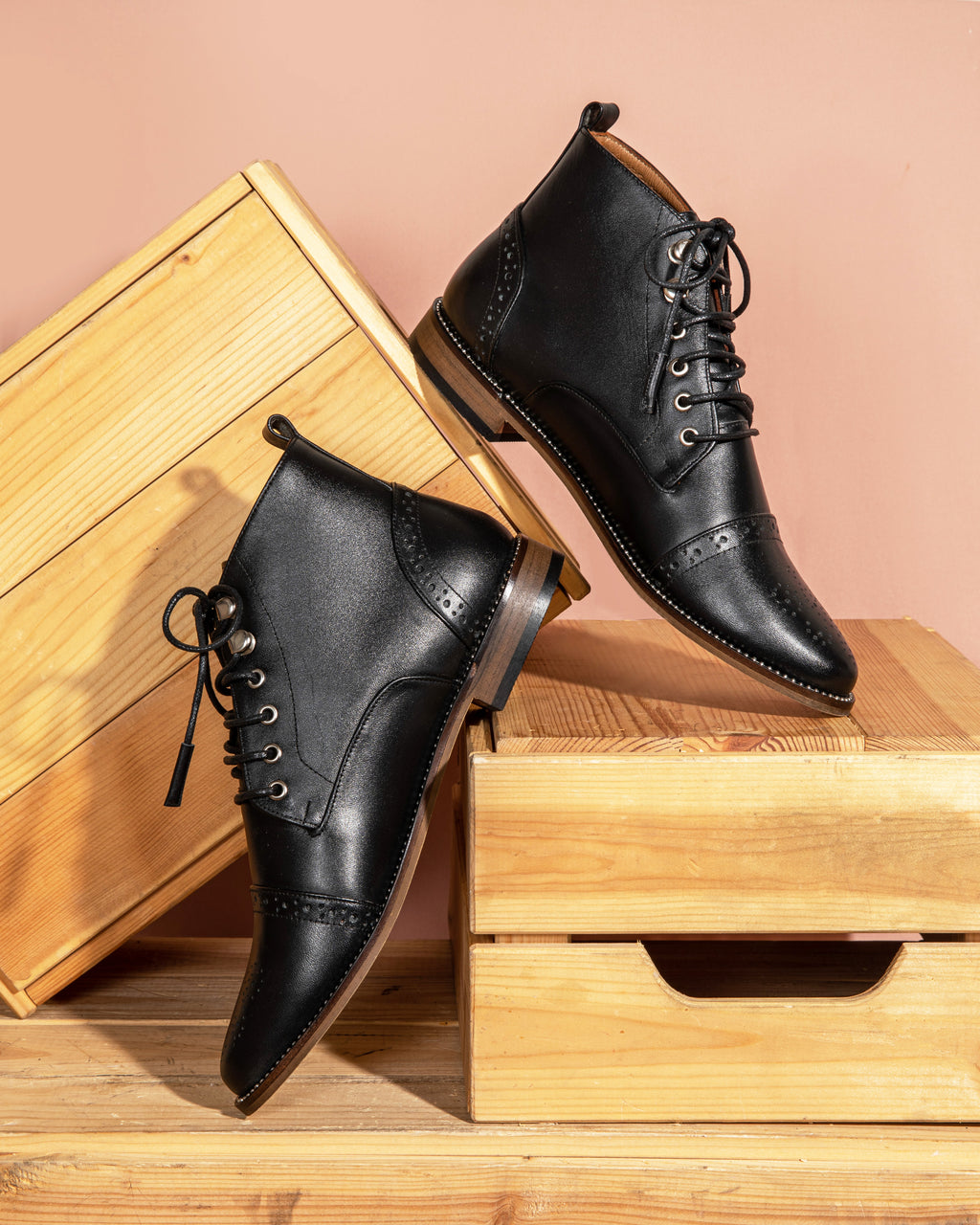 Brogue Boots Black