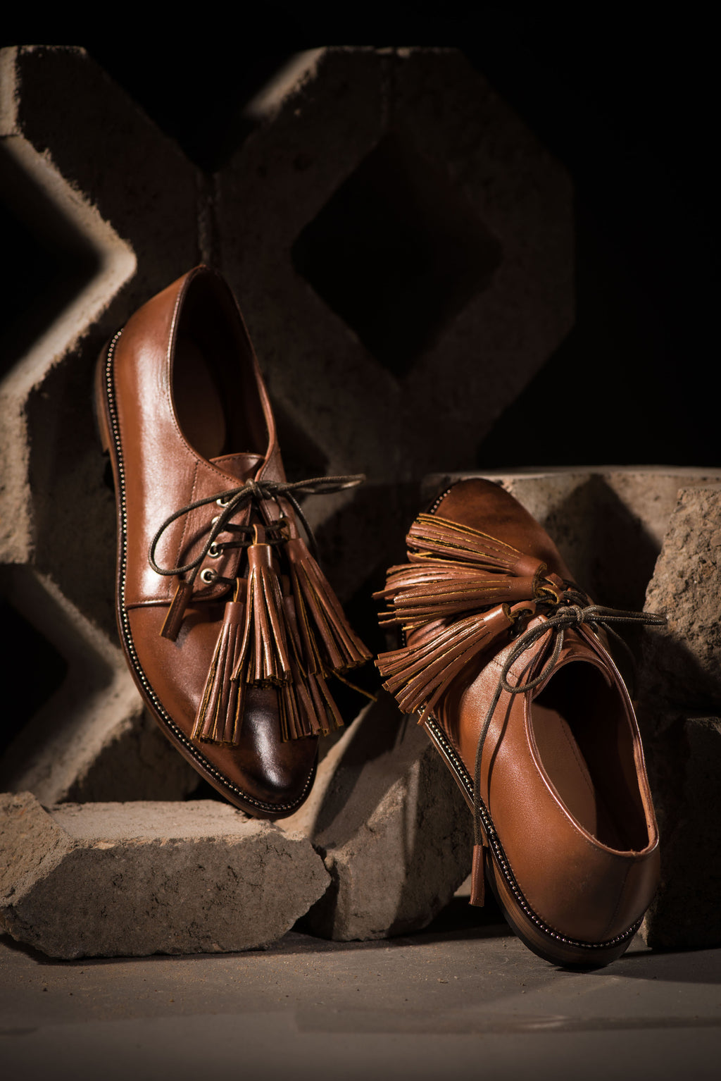 Pointed Oxfords Camel