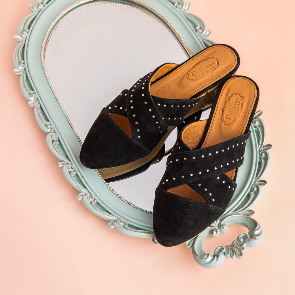 Point-Toe Mules Criss-Cross Black
