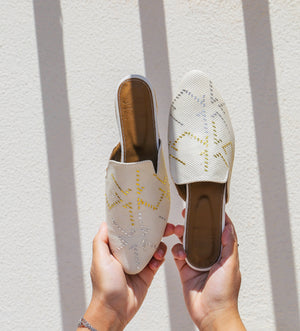 Pointed Beige Tally Mules