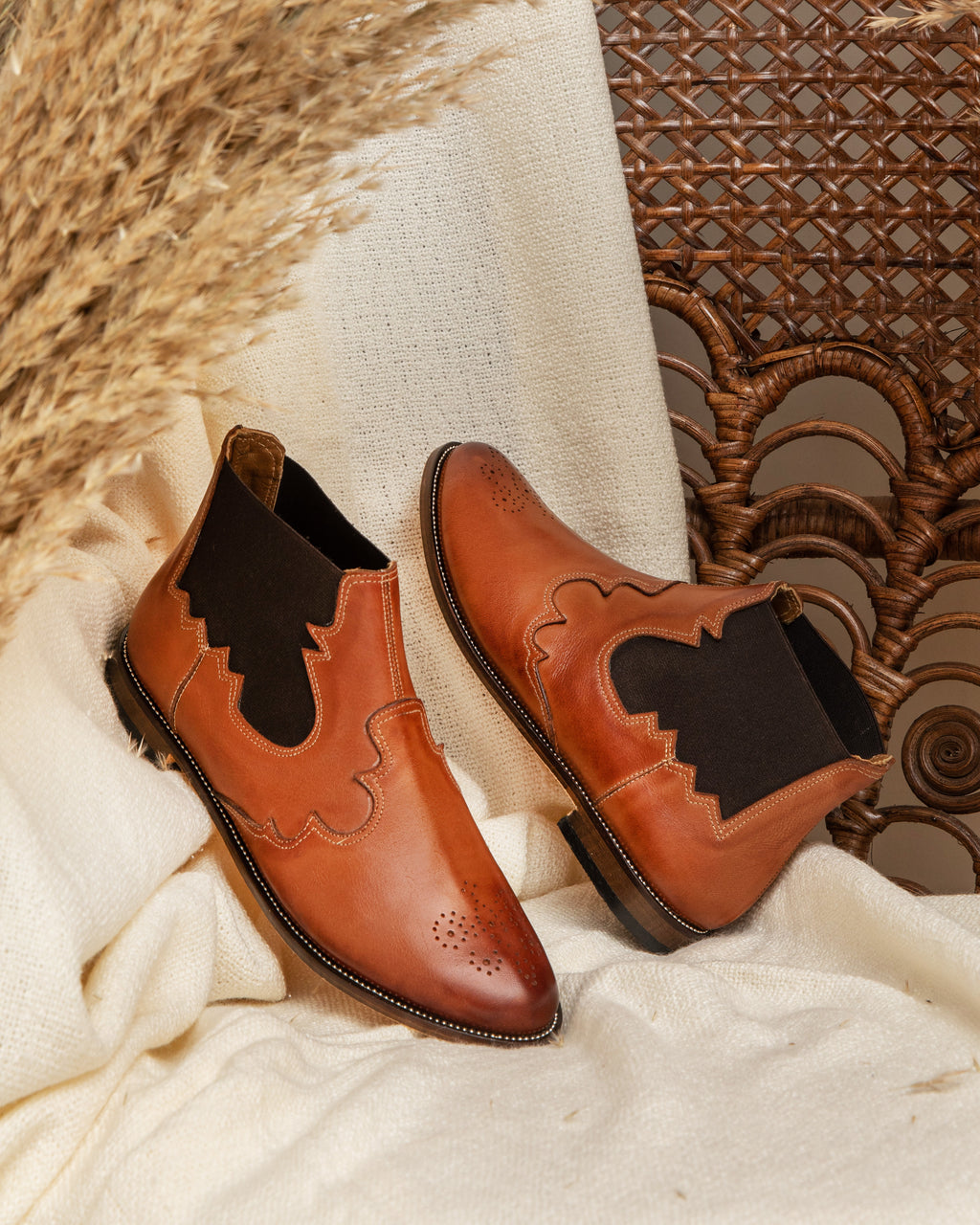 Western Chelsea Boots Camel