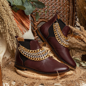 Chains Chelsea Boots Burgundy