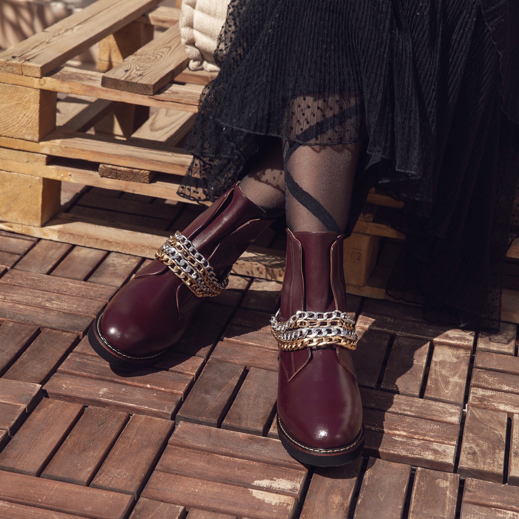 Chains Combat Boots Burgundy