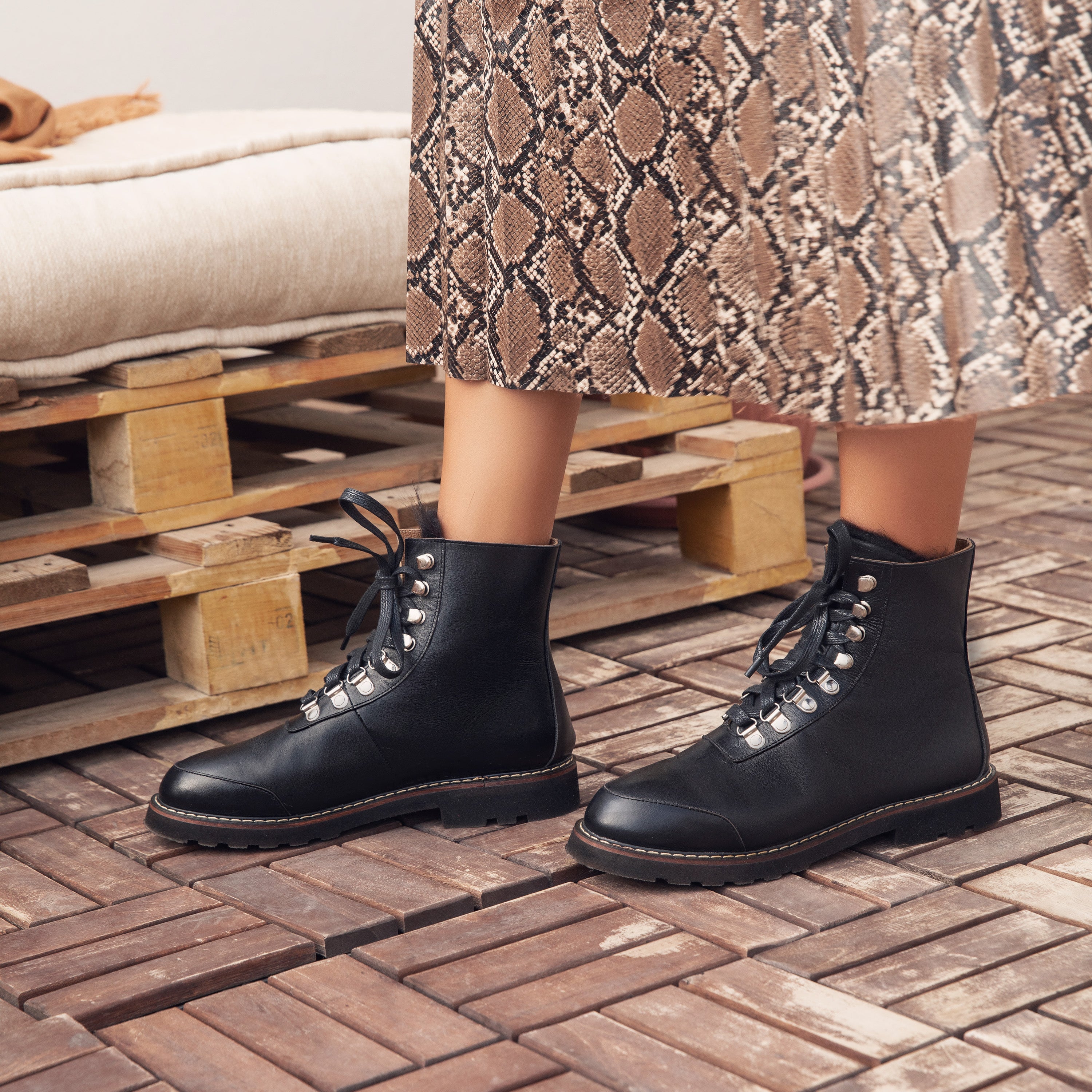 Combat Fur Lace-up Boots Black