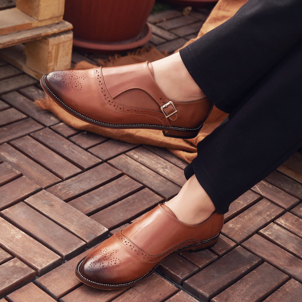 Single Buckle Strap Camel