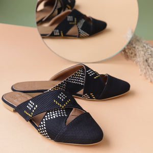 Pointed Mules Black Tally