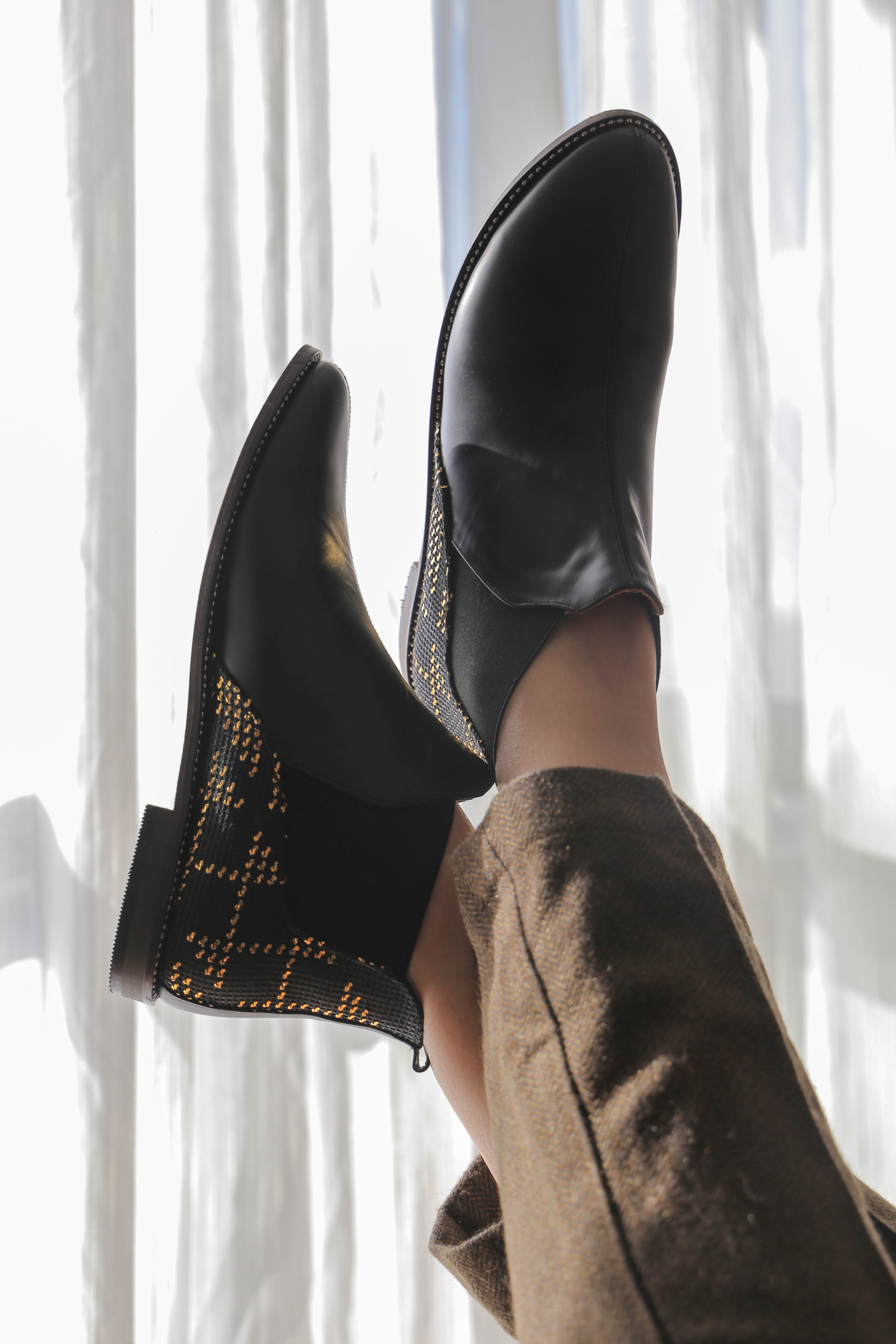 Chelsea Boots Gold Tally