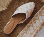 Pointed Tally Mules Beige